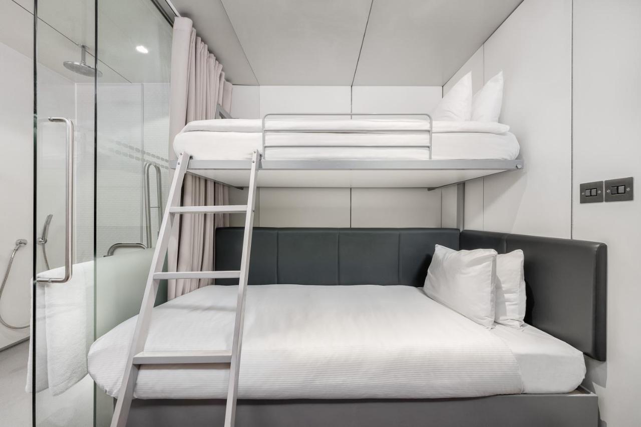 Yotelair London Heathrow Airport Ґіллінґдон Екстер'єр фото